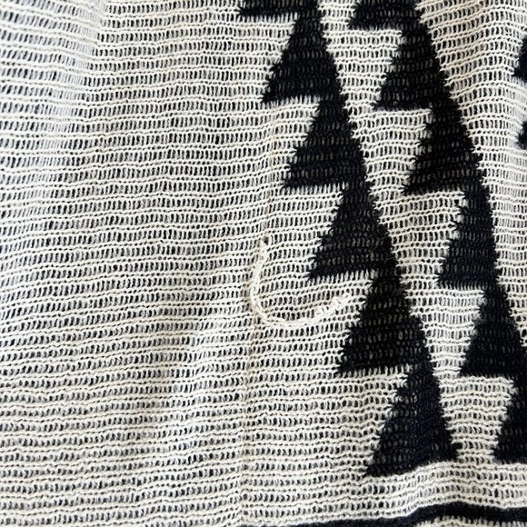 Full Tilt Size S Aztec cardigan fringe sweater - Picture 3 of 6